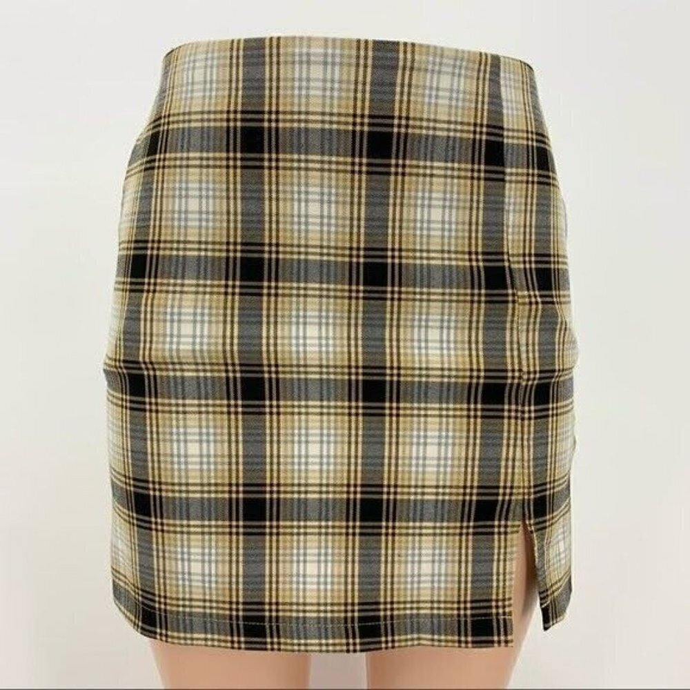 Urban Outfitters Yellow Plaid Mini Skirt Women's XS Preppy Academia Clueless Y2K - Picture 2 of 11